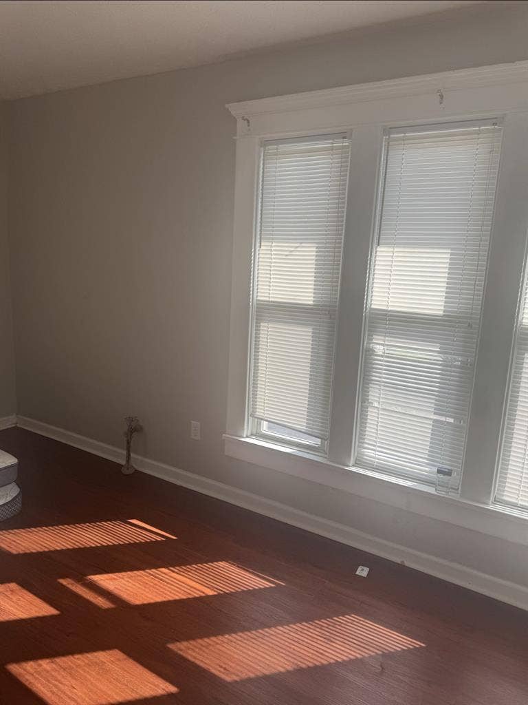 Private rooms for rent