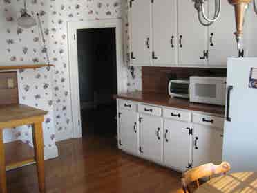 UNIQUE SHARE IN  Colonial Home