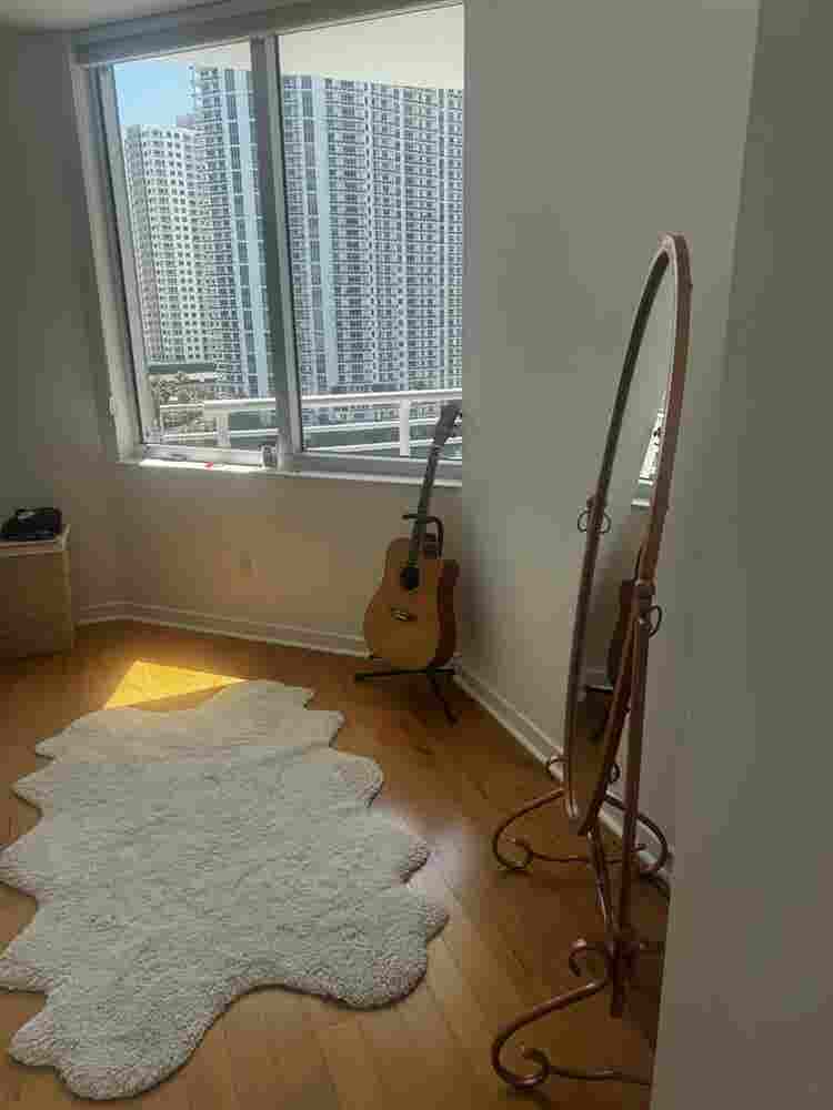 Beautiful and independent room