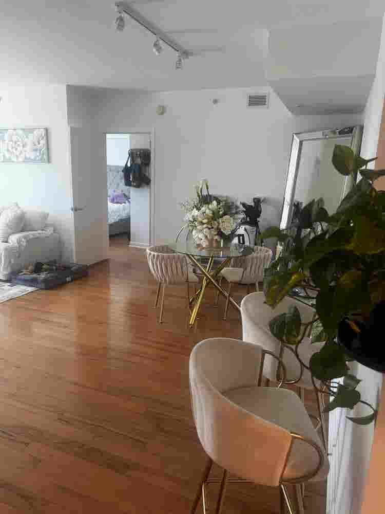 Beautiful and independent room