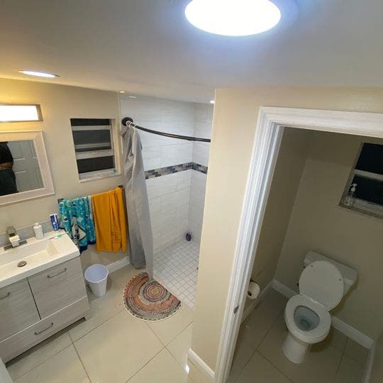 Affordable Shared Room/Dorm