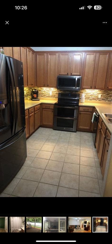 Room and Private Bath for Rent