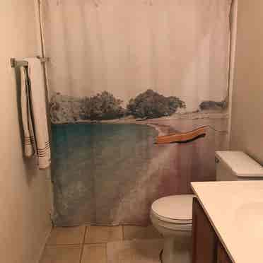 Rooms for rent near 
Sea World