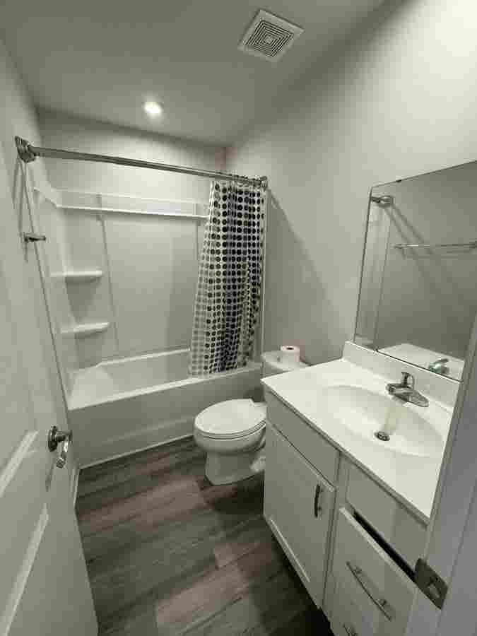 Dallas, GA - Clean Furnished Room
