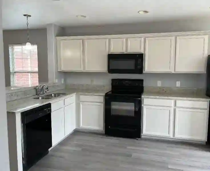 Dallas, GA - Clean Furnished Room