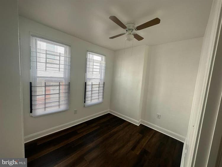 OMG Cheap ROOM!!!!!