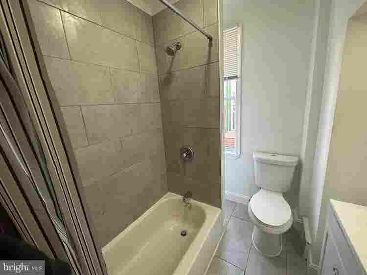 OMG Cheap ROOM!!!!!