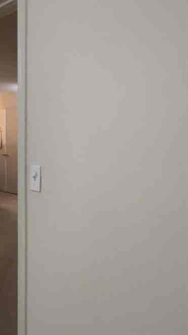 2 girls roomates, your own bathroom