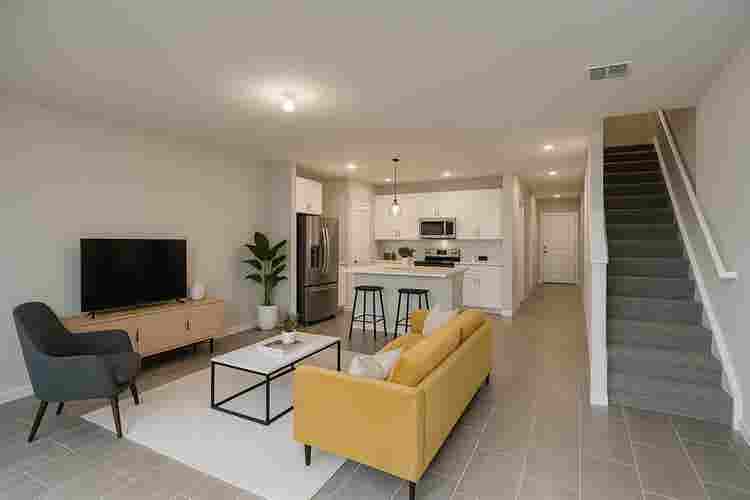 Modern 3-BR Townhouse Near Beach