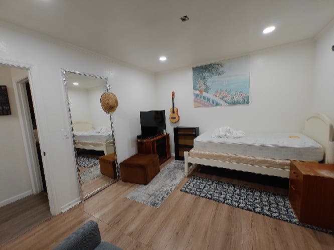 ROOM FOR RENT, UNTILITIES INCLUDED