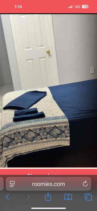 Furnished room with own 
bathroom