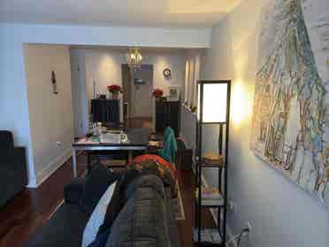 Room for rent in modern townhouse