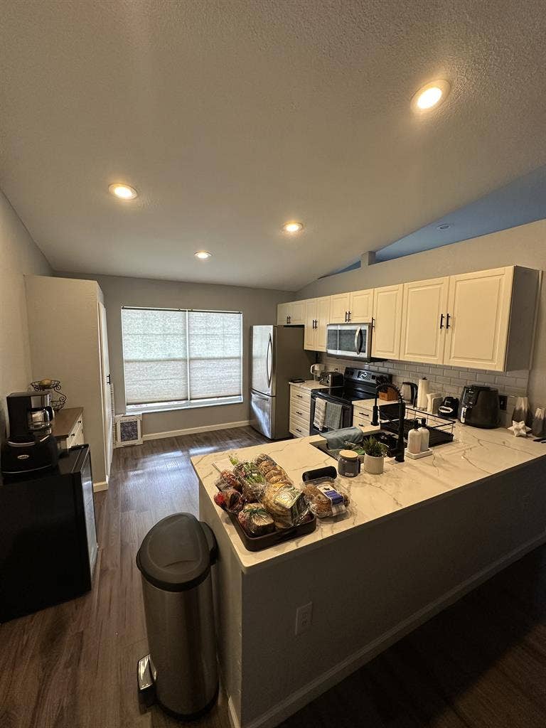 1 bedroom and 1 shared bathroom