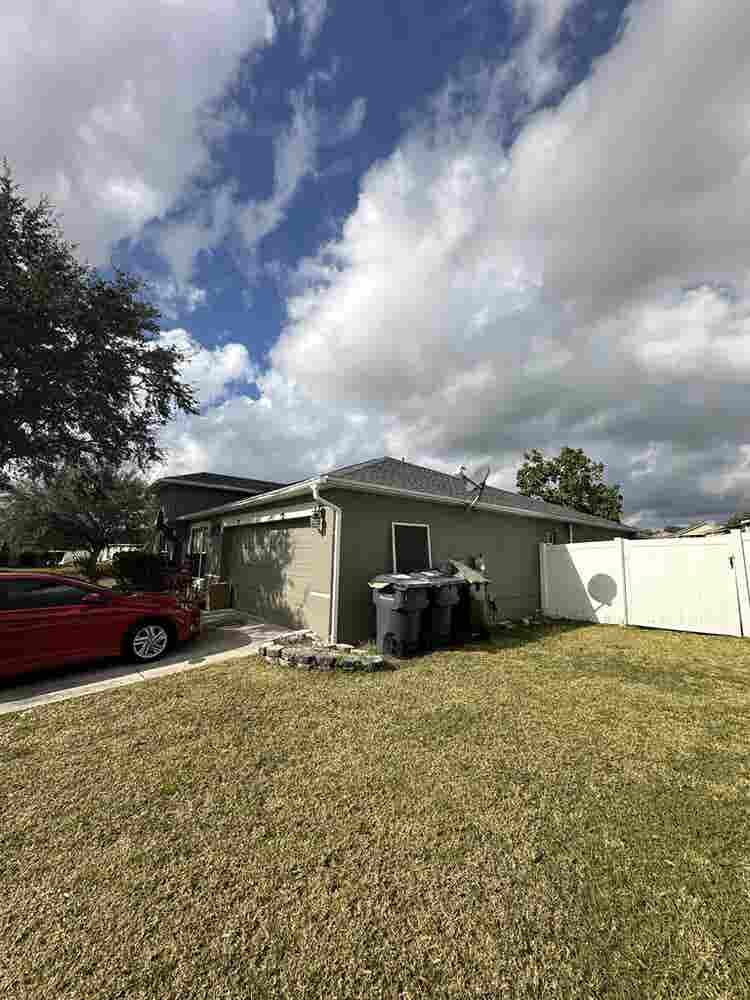 1 bedroom and 1 shared bathroom