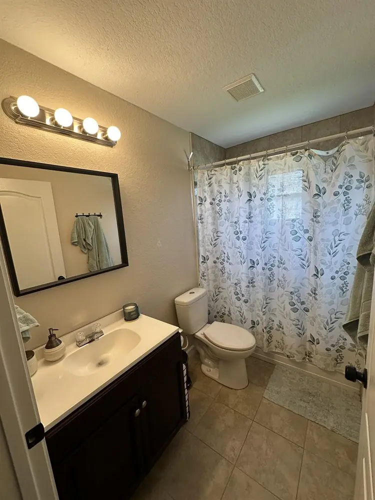 1 bedroom and 1 shared bathroom