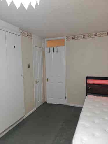 Double room in LU2