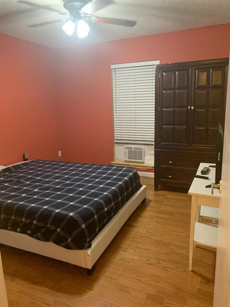 Looking for reliable tenants!!