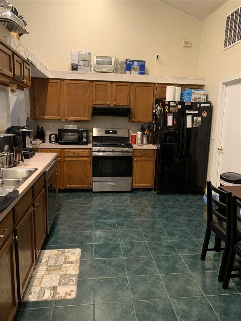 Looking for reliable tenants!!