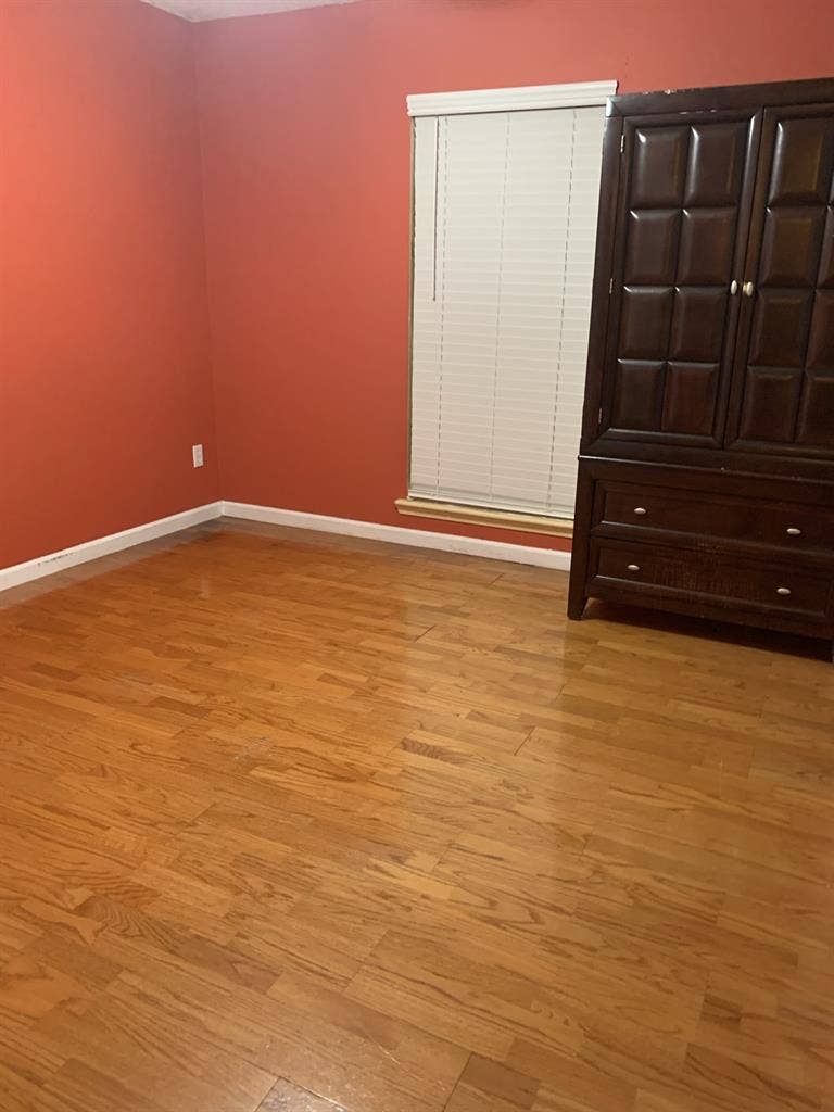 Looking for reliable tenants!!