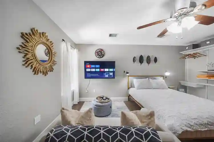 Furnished Studio downtown Houston