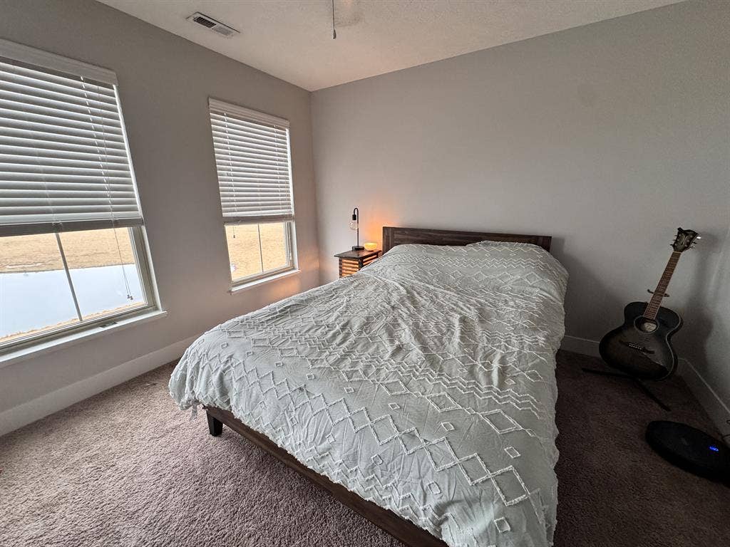 BdRm + bath / New Albany townhome