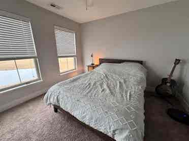 BdRm + bath / New Albany townhome