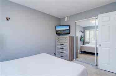 SINGLE ROOM FOR RENT
