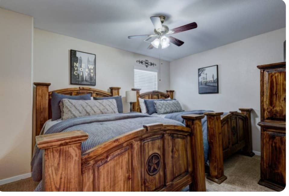 Texas lone Star beautiful room.