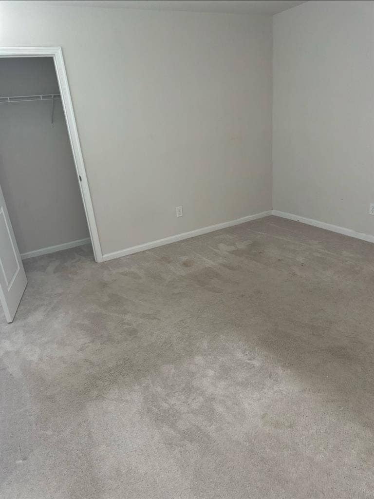 Beautiful Room for Rent in new home