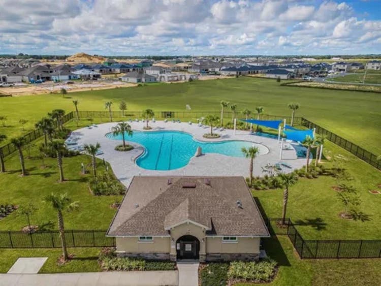 Chill spot with pool access