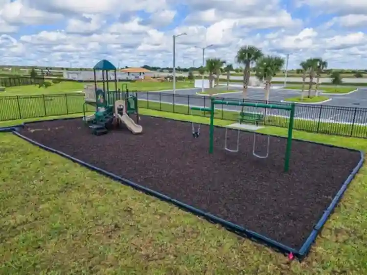 Chill spot with pool access