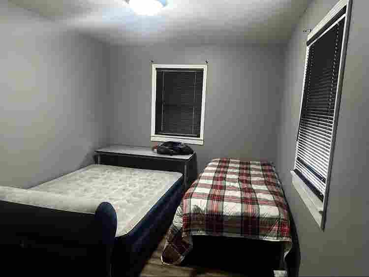 hundred per 
room
