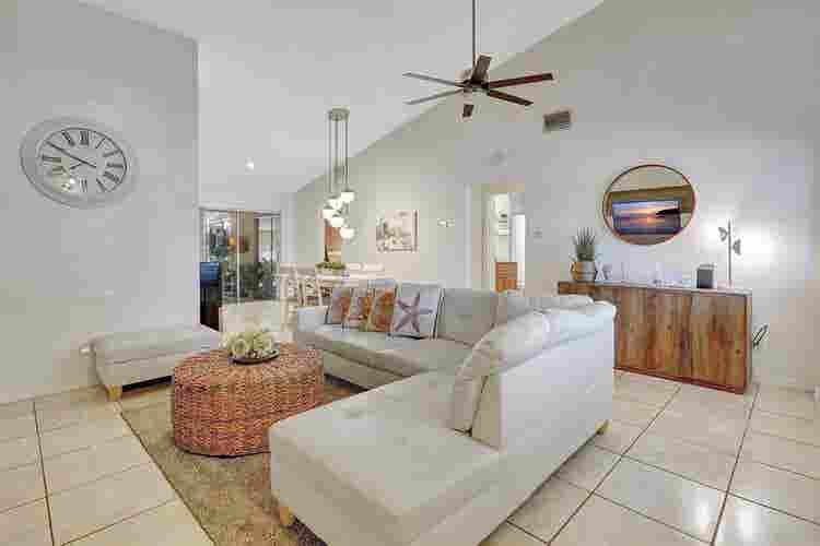 Coastal Charm Cozy Home - BR