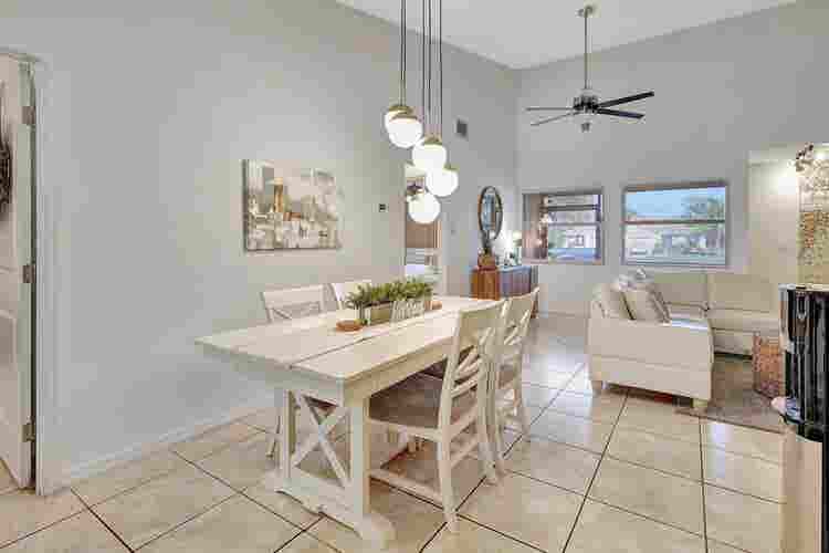 Coastal Charm Cozy Home - BR