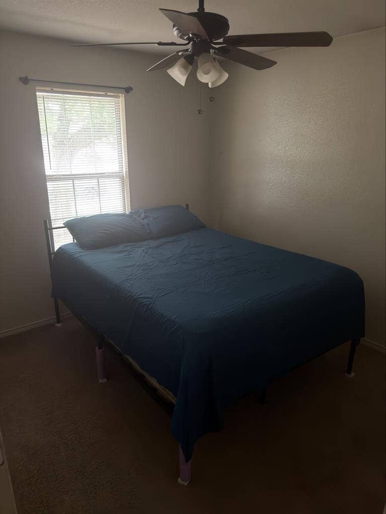 Room For Rent!