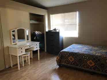 Master room for rent