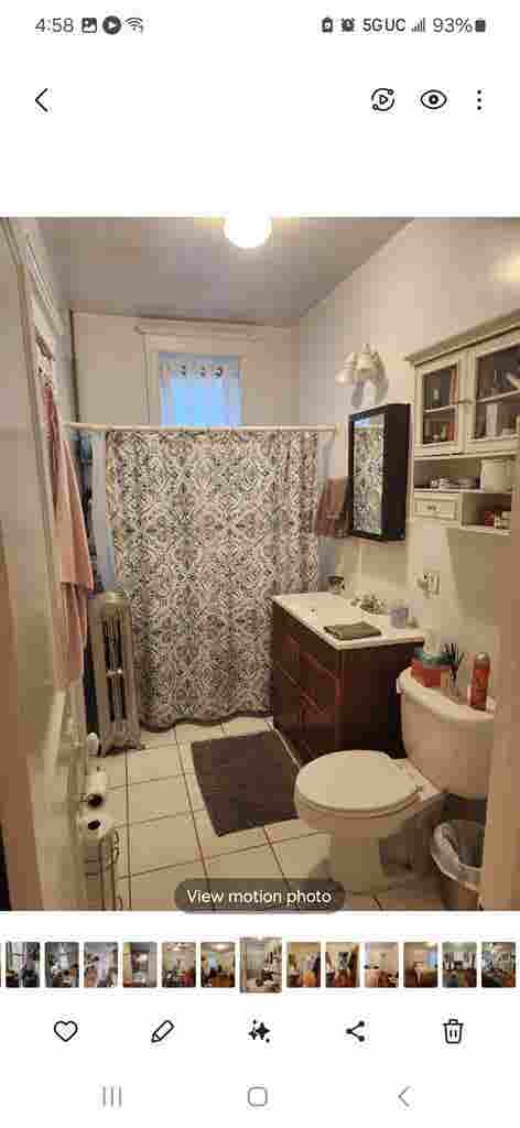 Spacious   bath apartment.