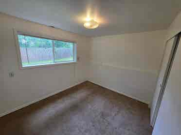 Nice rooms in clean house