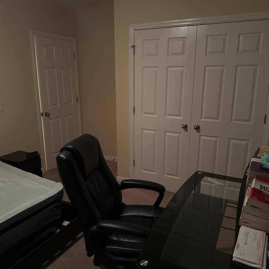 Room Available in a Cozy Home!