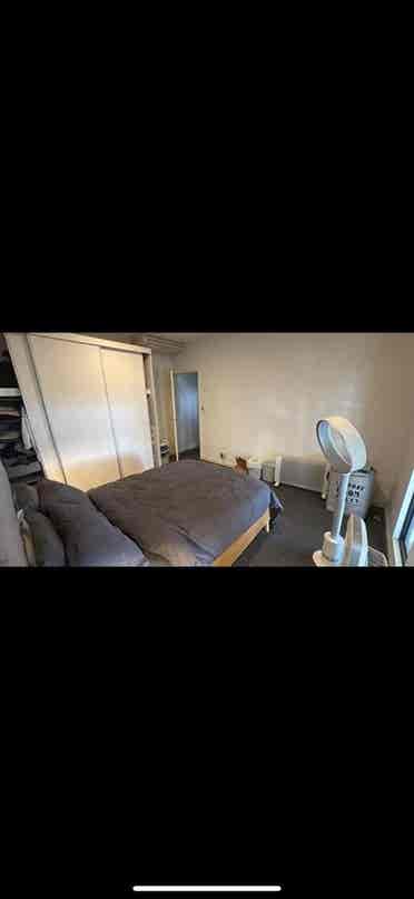 1 Private bedroom for rent