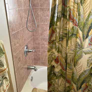 Looking for a roommate in my home