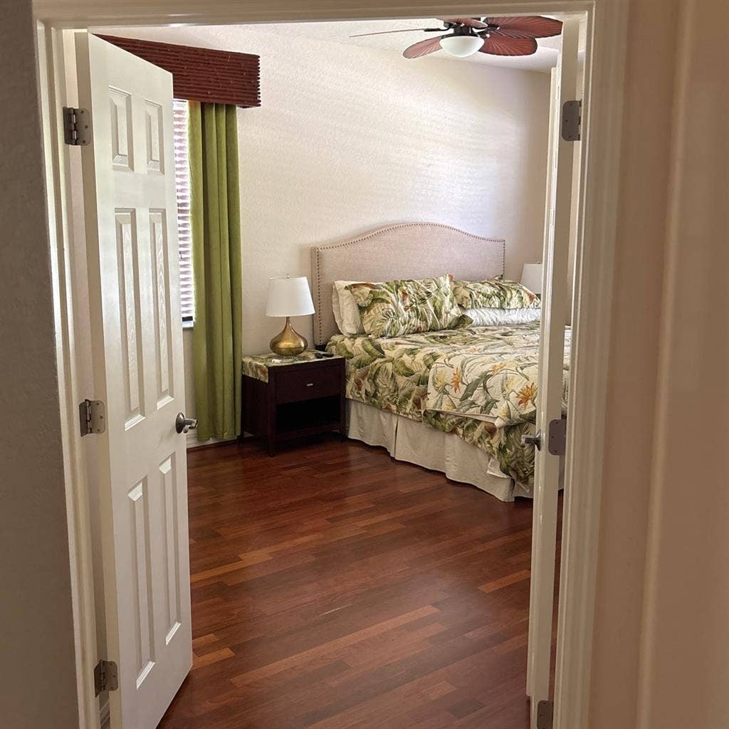 Looking for a roommate in my home