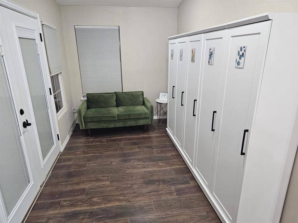 Furnished Room in Serene Cedar Park