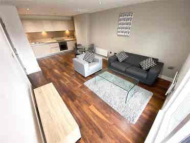 Available One bedroom apartment