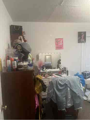 room in shared house