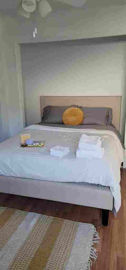 Available room for rent