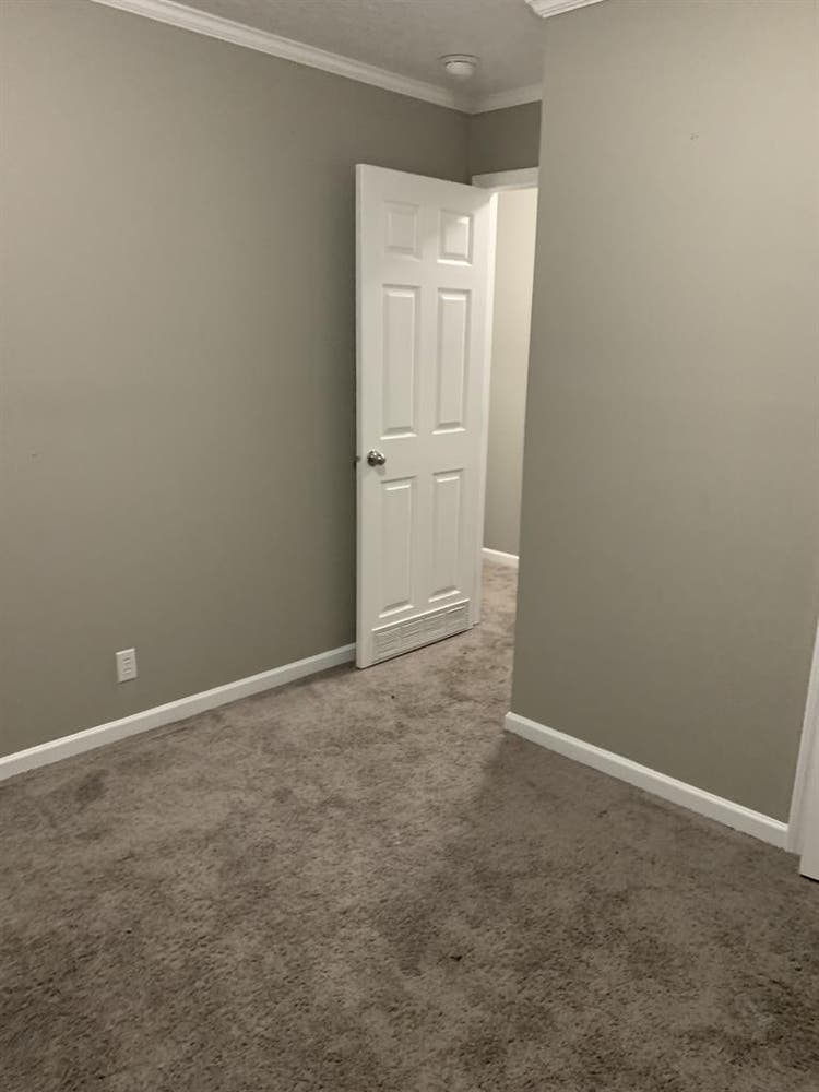 Room for rent in Summerville
