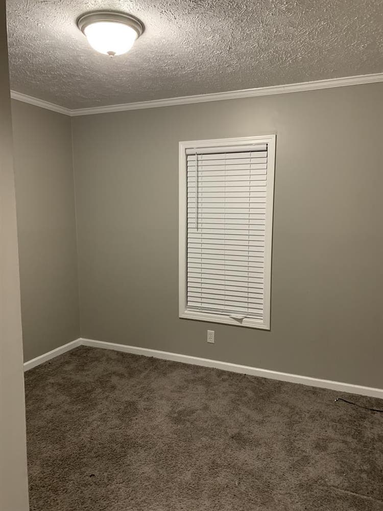 Room for rent in Summerville