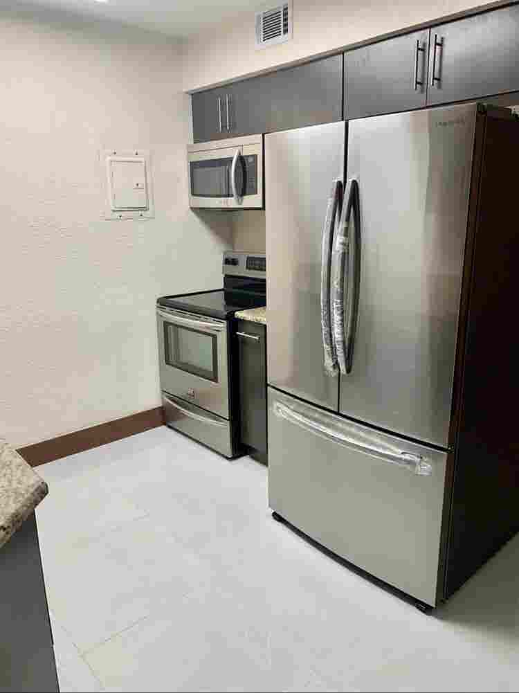 Shared rooms. J1 friendly