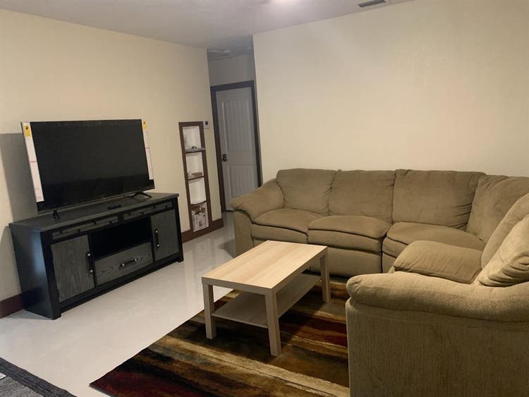 Shared rooms. J1 friendly